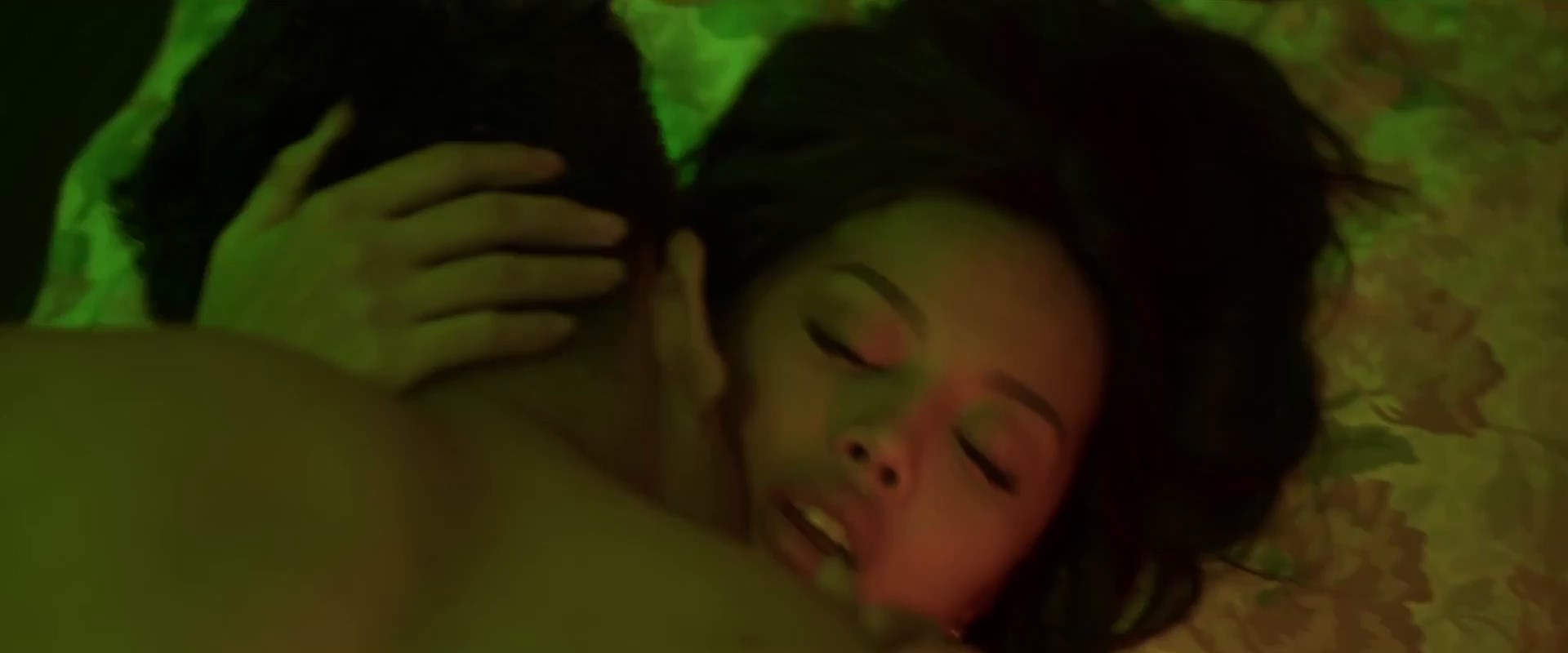 Sex Hub 2023 S01E01 VMax Hindi Porn Web Series